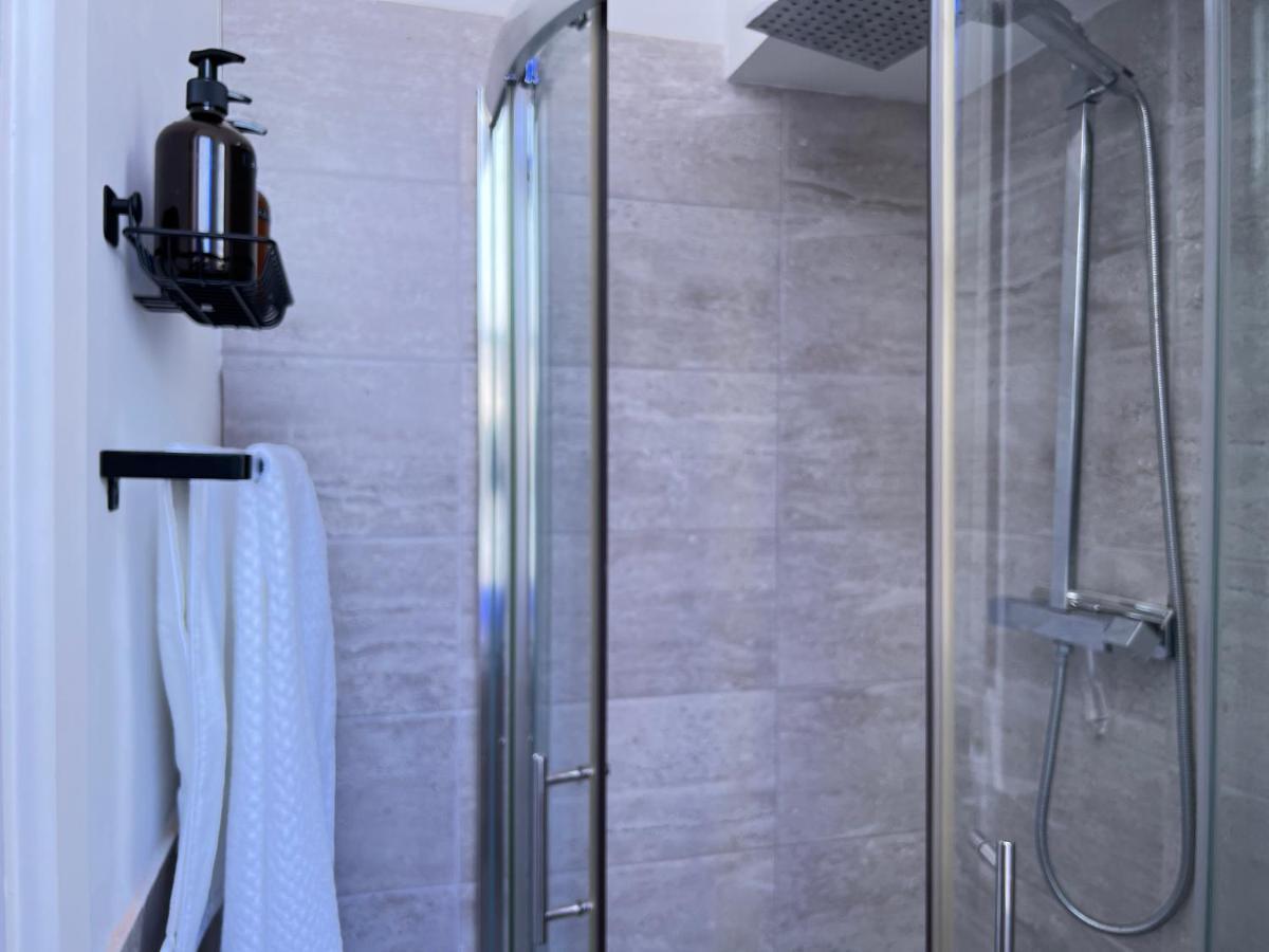 Lovely 1-Bedroom Flat In St Leonards On Sea 외부 사진